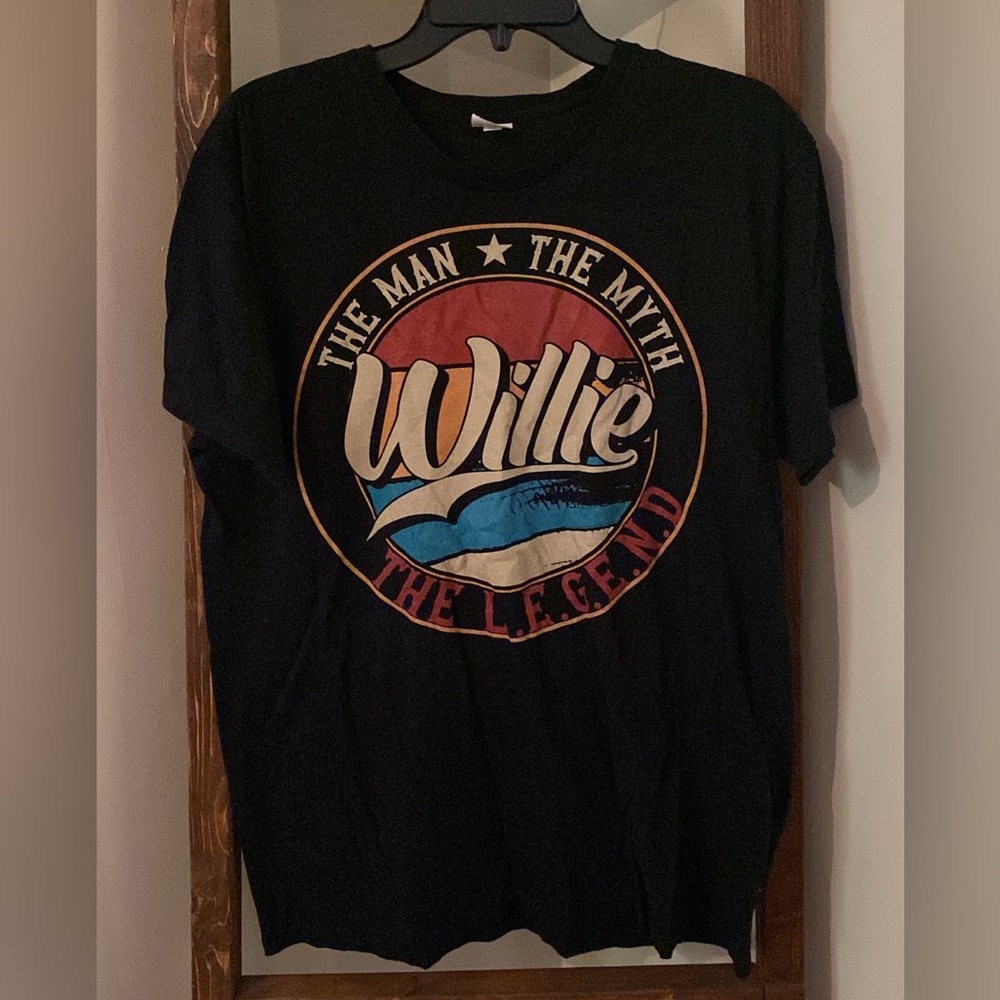 Willie Nelson Graphic Black T-Shirt